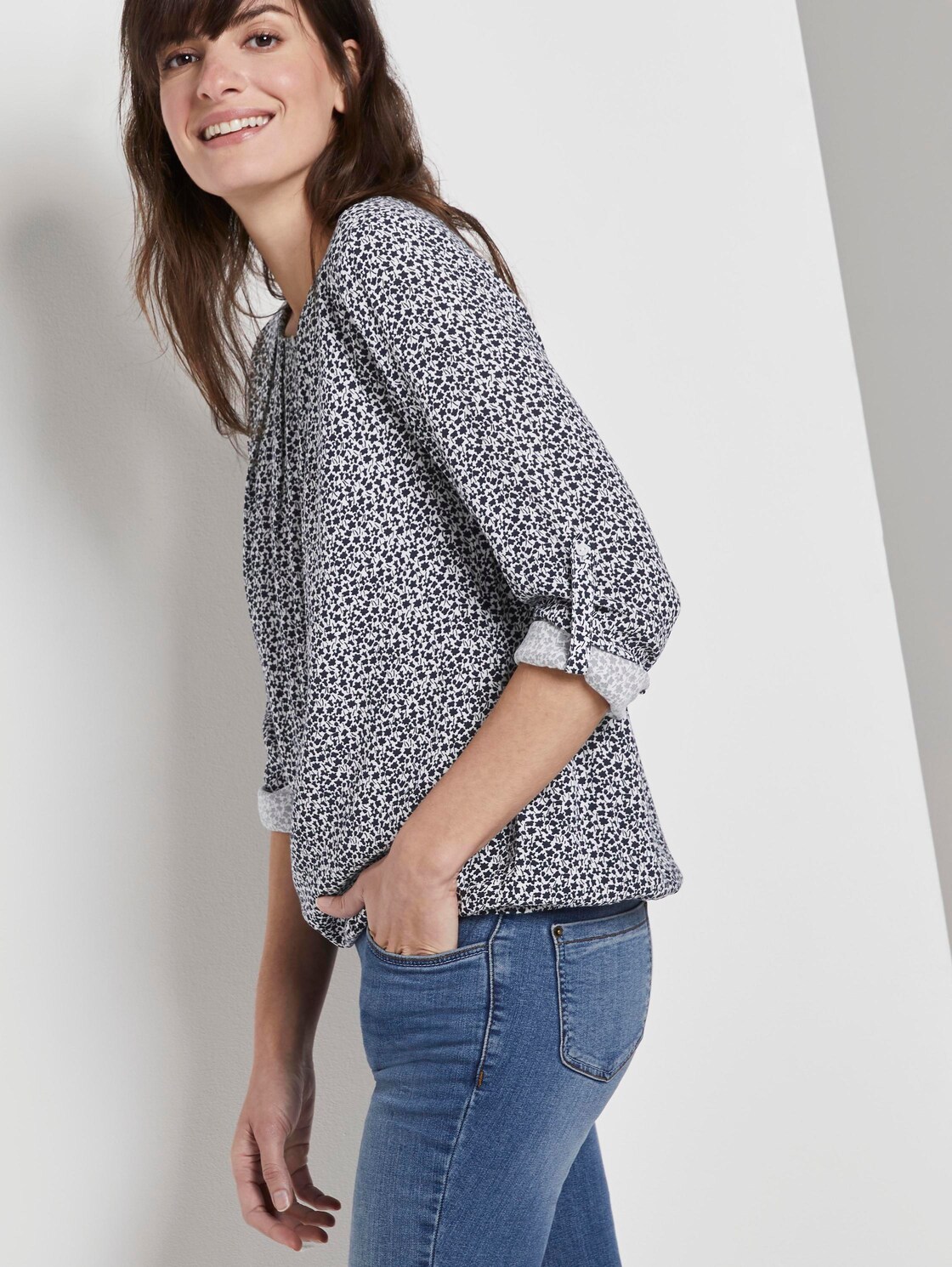 Gemusterte Bluse mit elastischem Bund (blau) - von TOM TAILOR