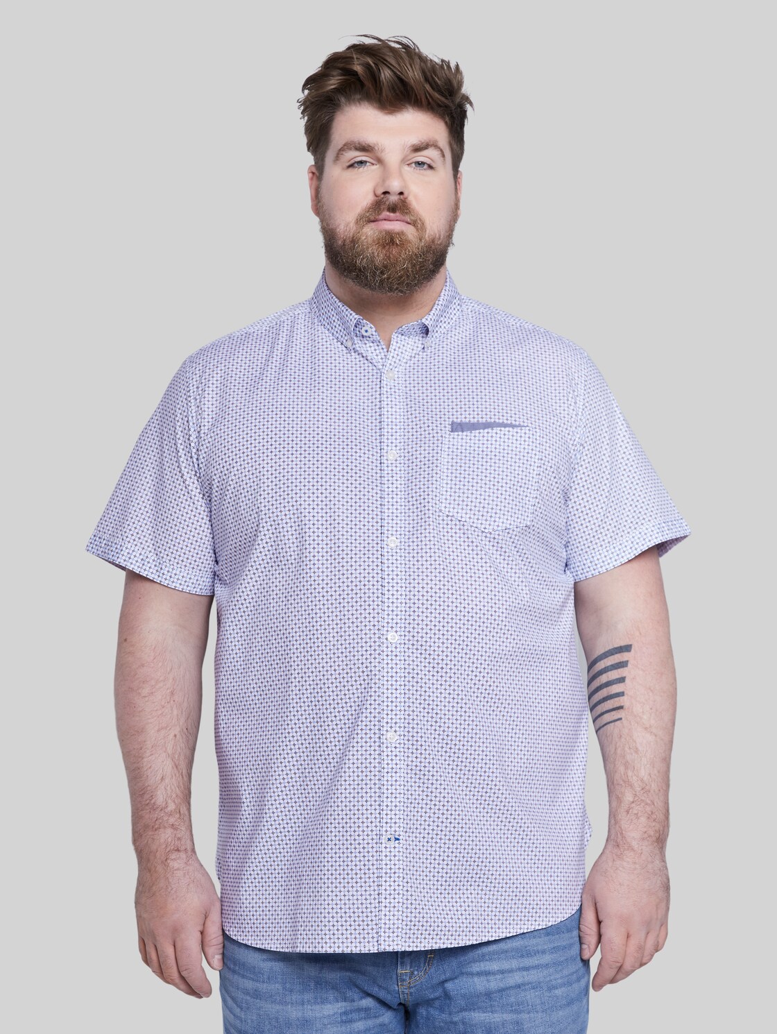 TOM TAILOR Gemustertes Kurzarmhemd, Herren, white by navy blue dot design, Größe: 4XL
