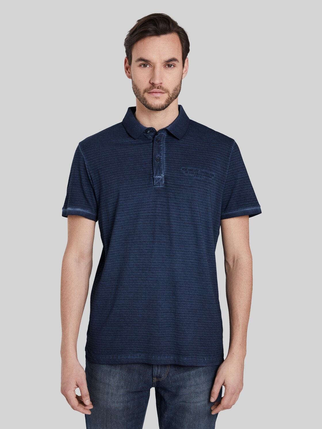 TOM TAILOR Gestreiftes Poloshirt mit kleiner Stickerei, Herren, Black Iris Blue, Größe: M