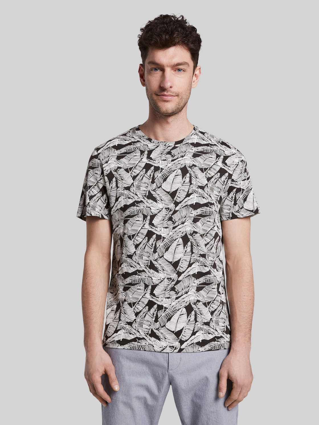 TOM TAILOR Gemustertes T-Shirt, Herren, dark grey leaf design, Größe: XL