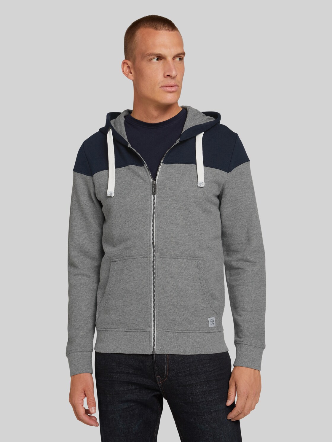 TOM TAILOR Sweatjacke mit Kapuze im Colorblocking, Herren, Middle Grey Mélange, Größe: XL