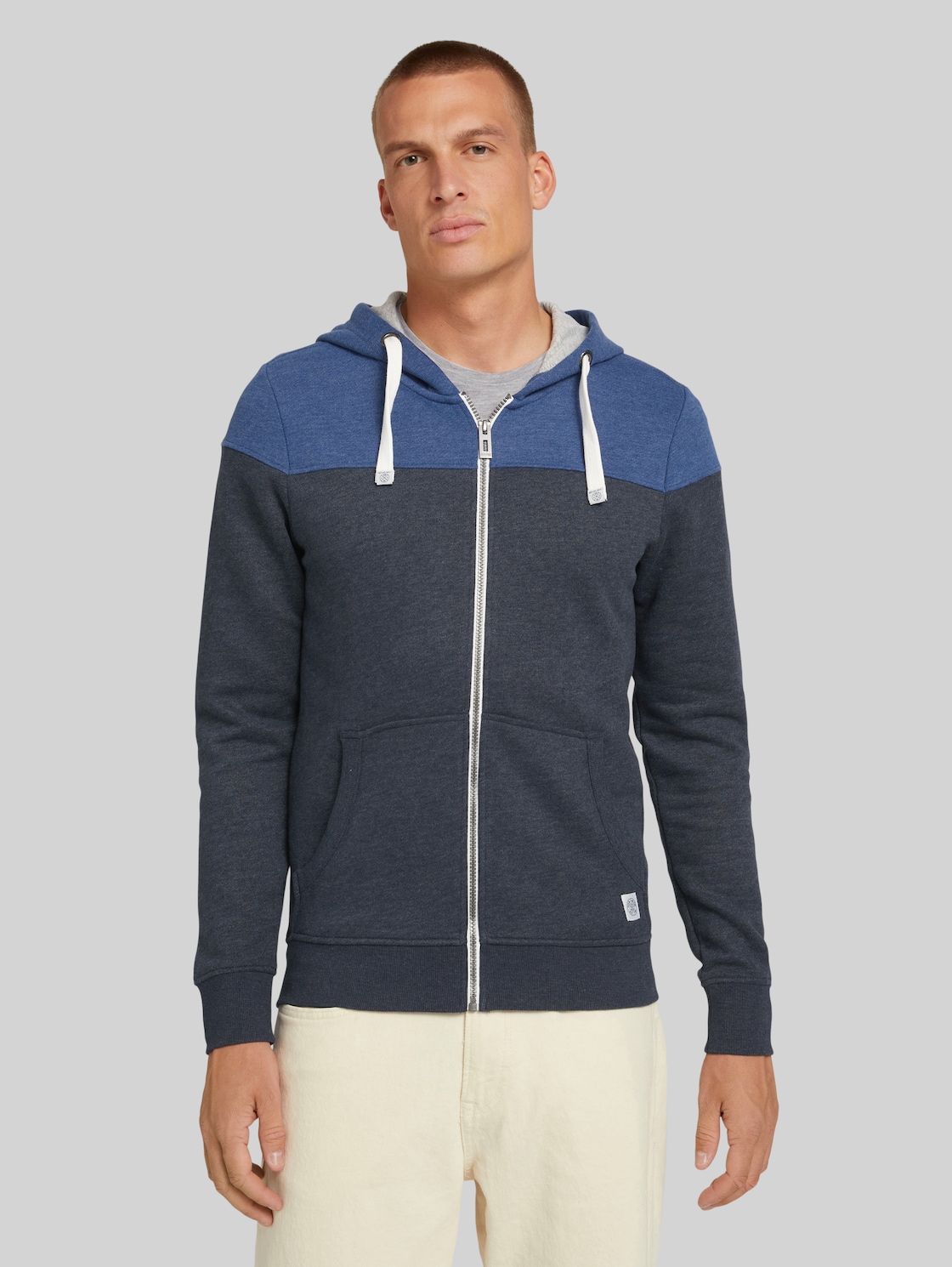 TOM TAILOR Sweatjacke mit Kapuze im Colorblocking, Herren, after dark blue white melange, Größe: XL