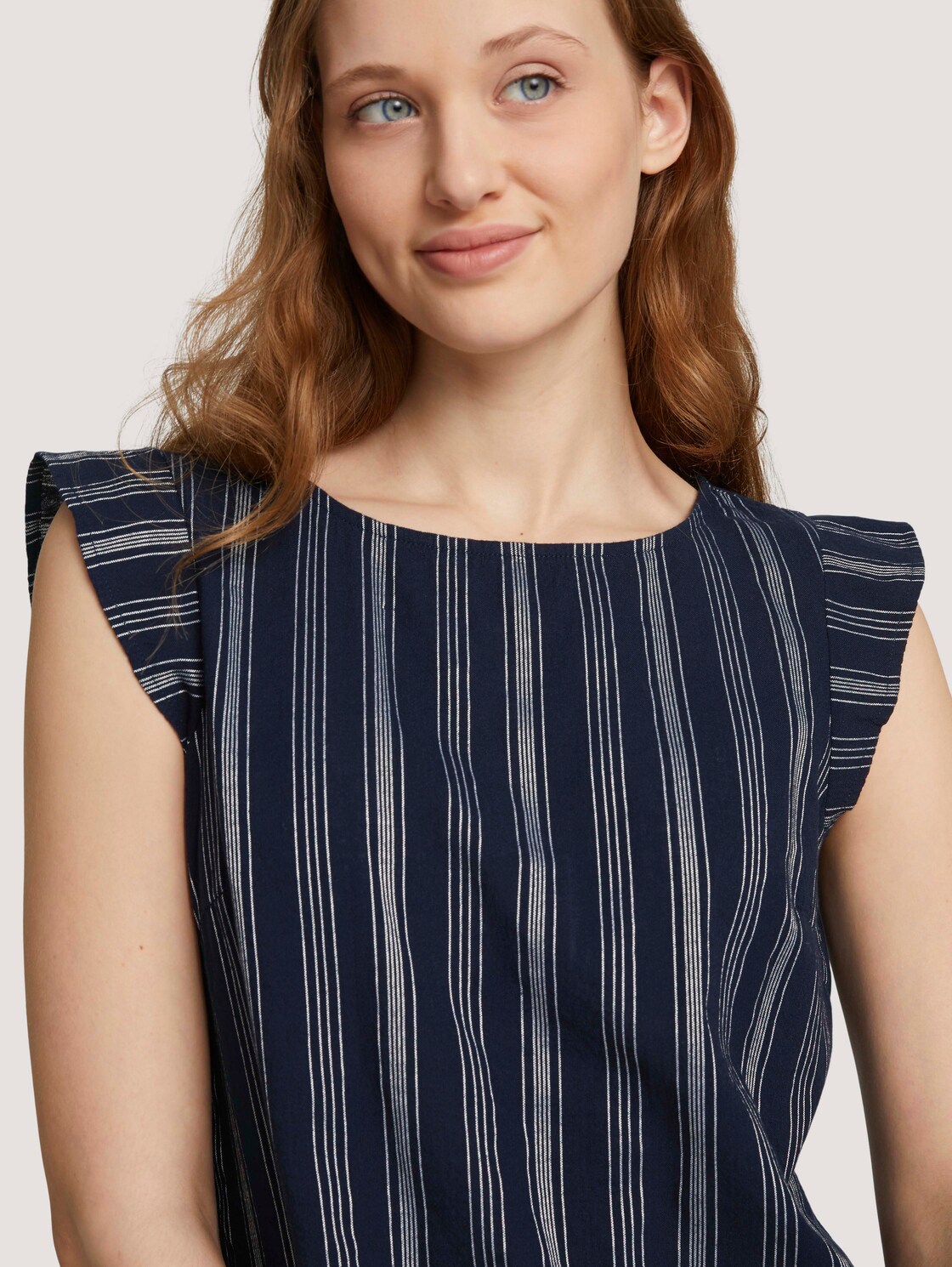 Gestreifte Bluse mit Bio-Baumwolle (blau) - von TOM TAILOR Denim