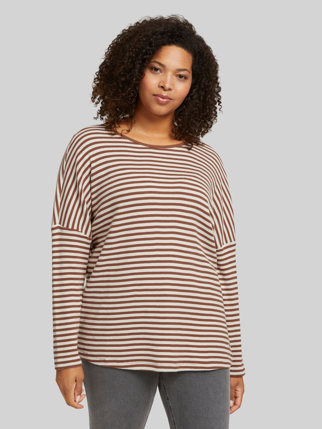 TOM TAILOR Plus - Gestreiftes Langarmshirt mit Bio-Baumwolle, Damen, brown creme stripe, Größe: 48