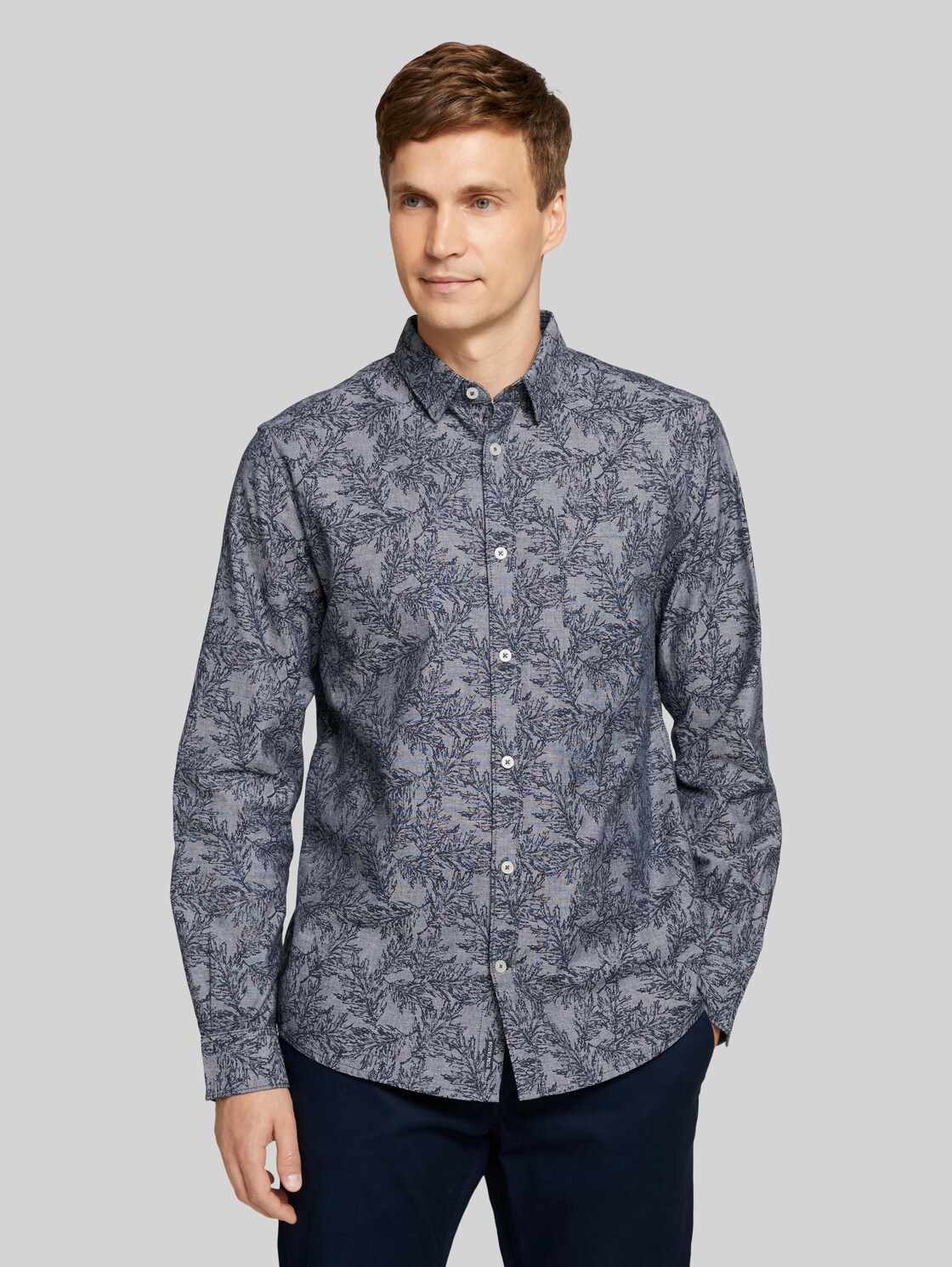 TOM TAILOR gemustertes Hemd aus Bio-Baumwolle, Herren, navy tonal big leaf design, Größe: XL
