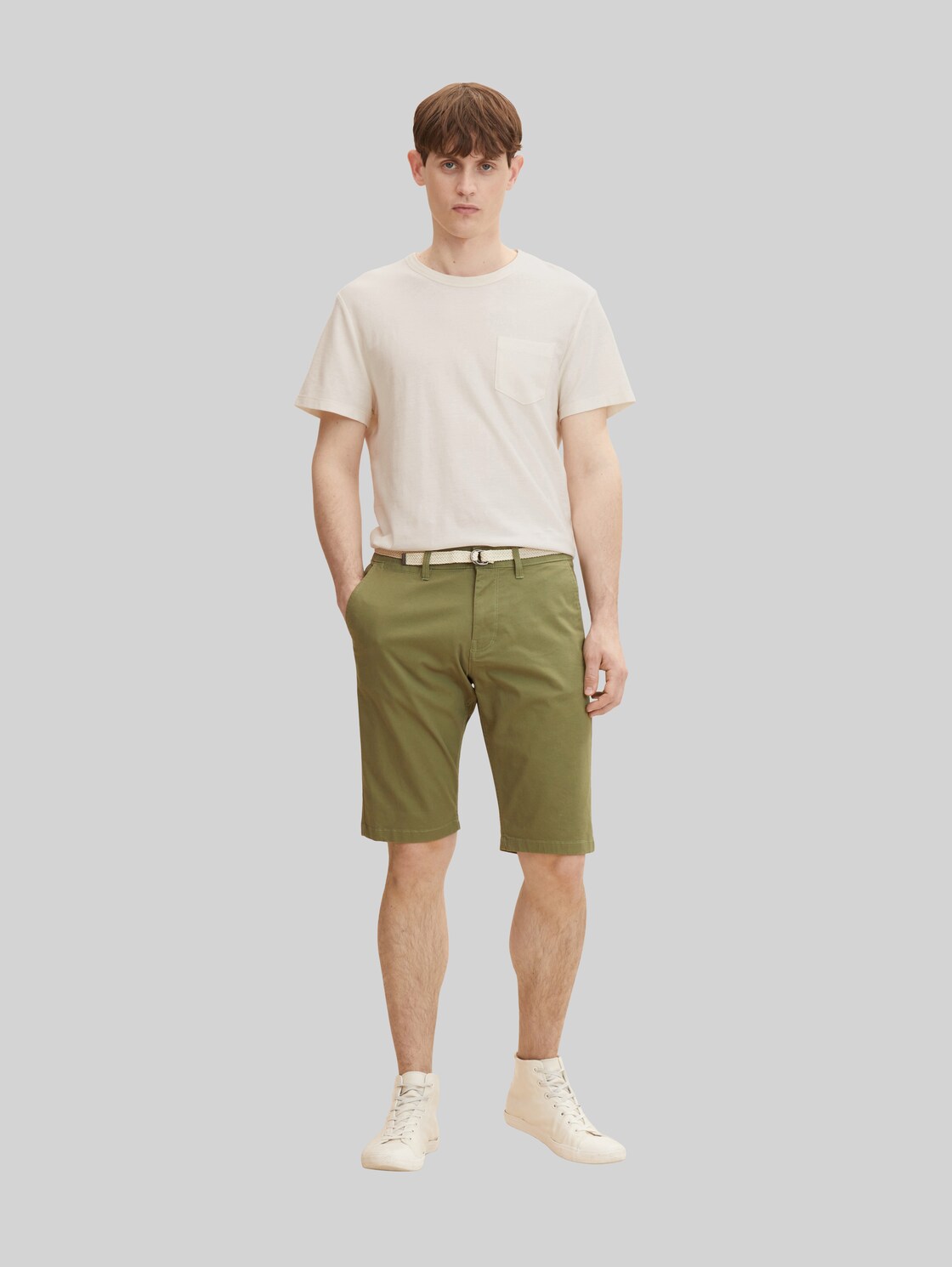 TOM TAILOR Herren Chino Shorts, grün, Gr. 32,