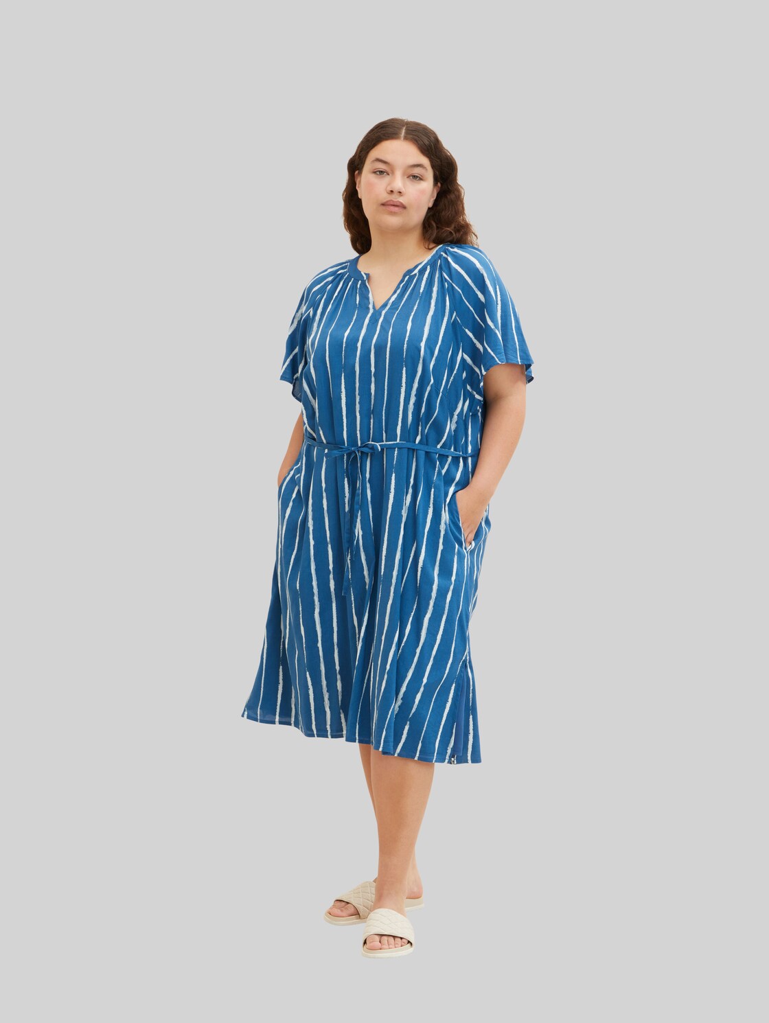 TOM TAILOR Damen Plus - Gestreiftes Blusenkleid, blau, Streifenmuster, Gr. 54,