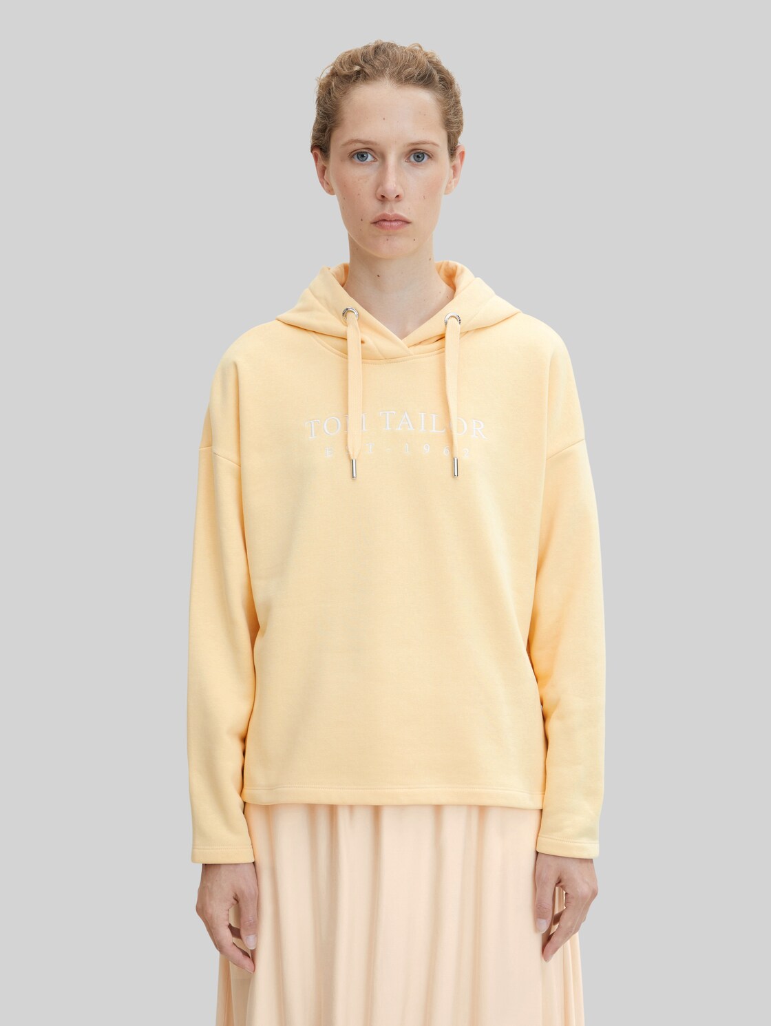 TOM TAILOR Damen Hoodie mit Logo Stickerei, beige, Gr. S,