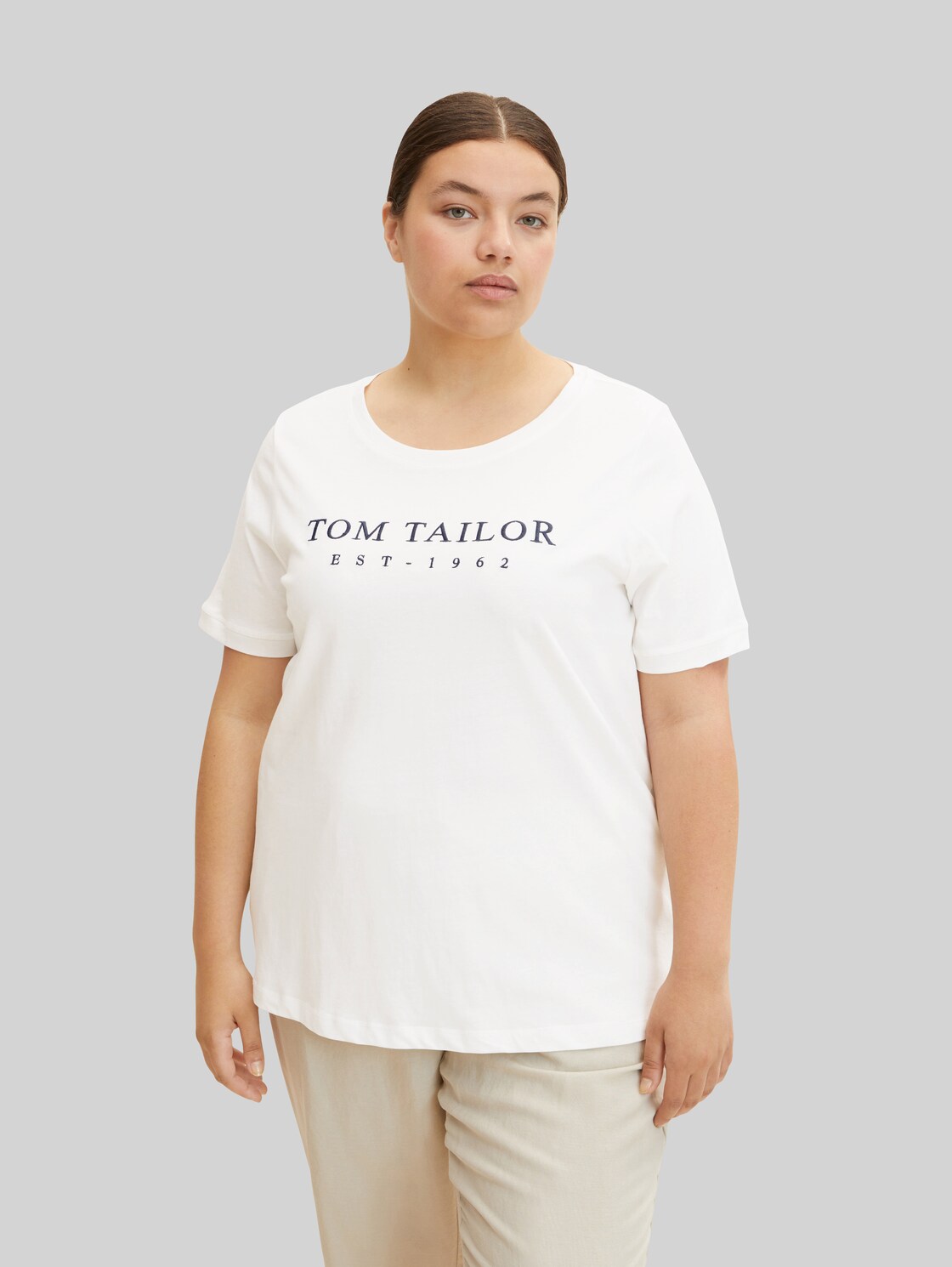 TOM TAILOR Damen Plus - T-Shirt mit Logo Stickerei, weiß, Gr. 46,