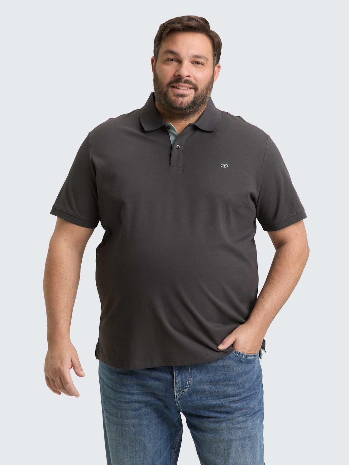 Thumbnail - TOM TAILOR Herren Plus Size - Piqué Poloshirt mit Logo-Stickerei, grau, Uni, Gr. 3XL