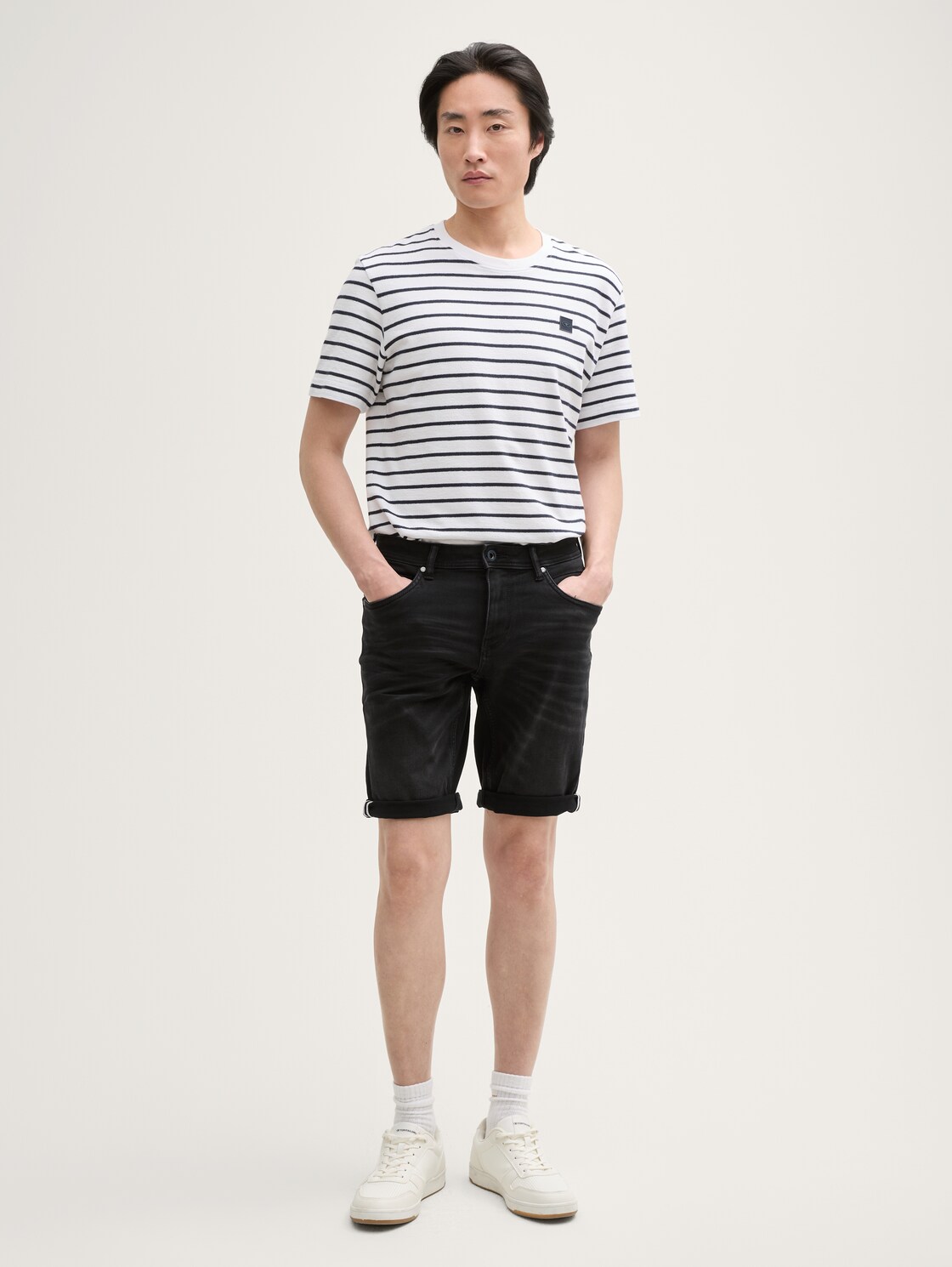 Thumbnail - TOM TAILOR Herren TTJOSH REGULAR SLIM Jeans Shorts mit Superstretch, schwarz, Uni, Gr. 29