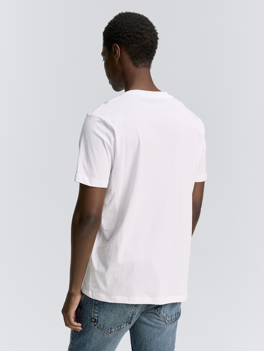 Thumbnail - TOM TAILOR DENIM Herren Basic T-Shirt mit V-Ausschnitt, weiß, Uni, Gr. S
