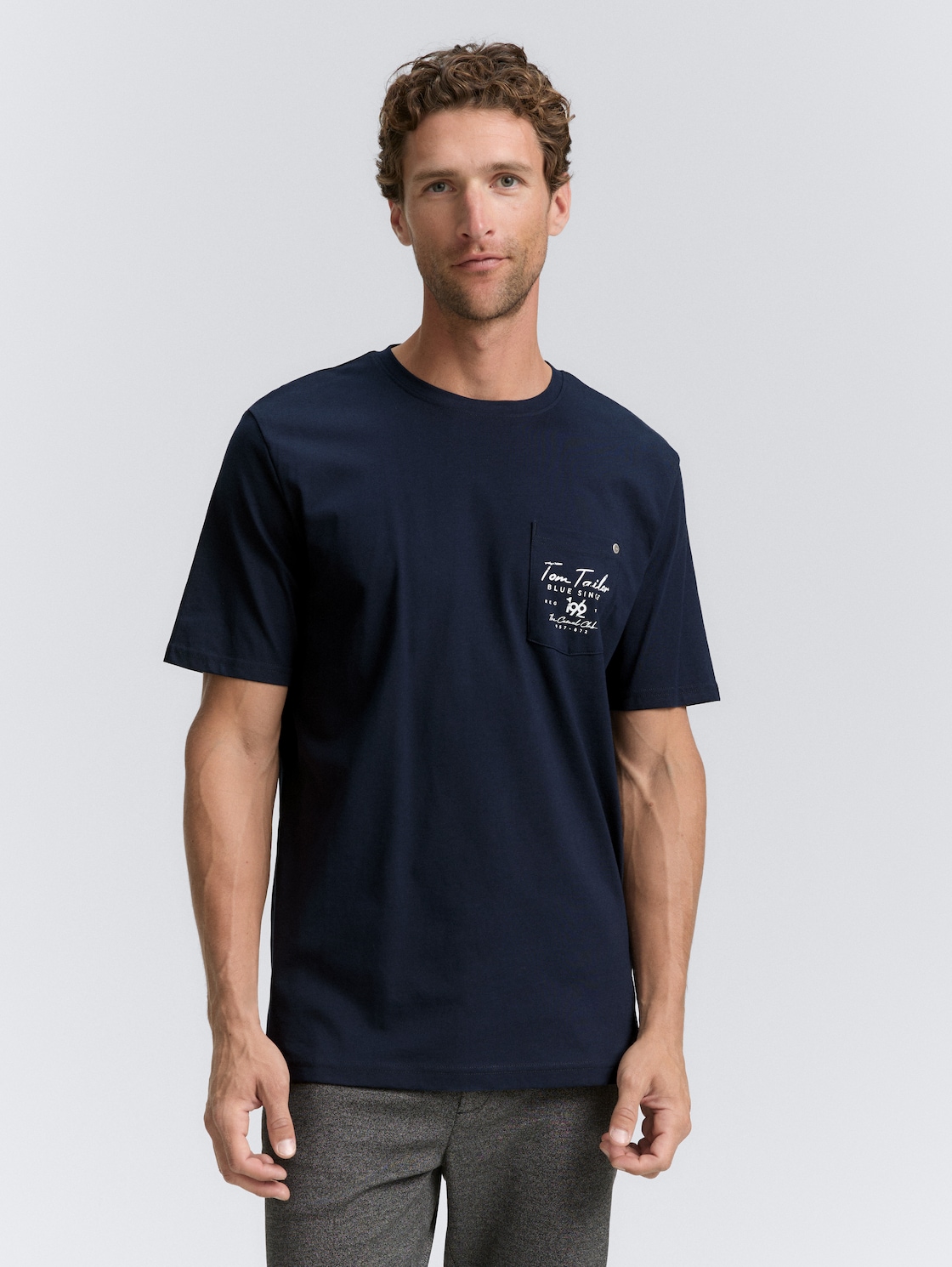 Thumbnail - TOM TAILOR Herren T-Shirt mit Brusttasche, blau, Uni, Gr. S