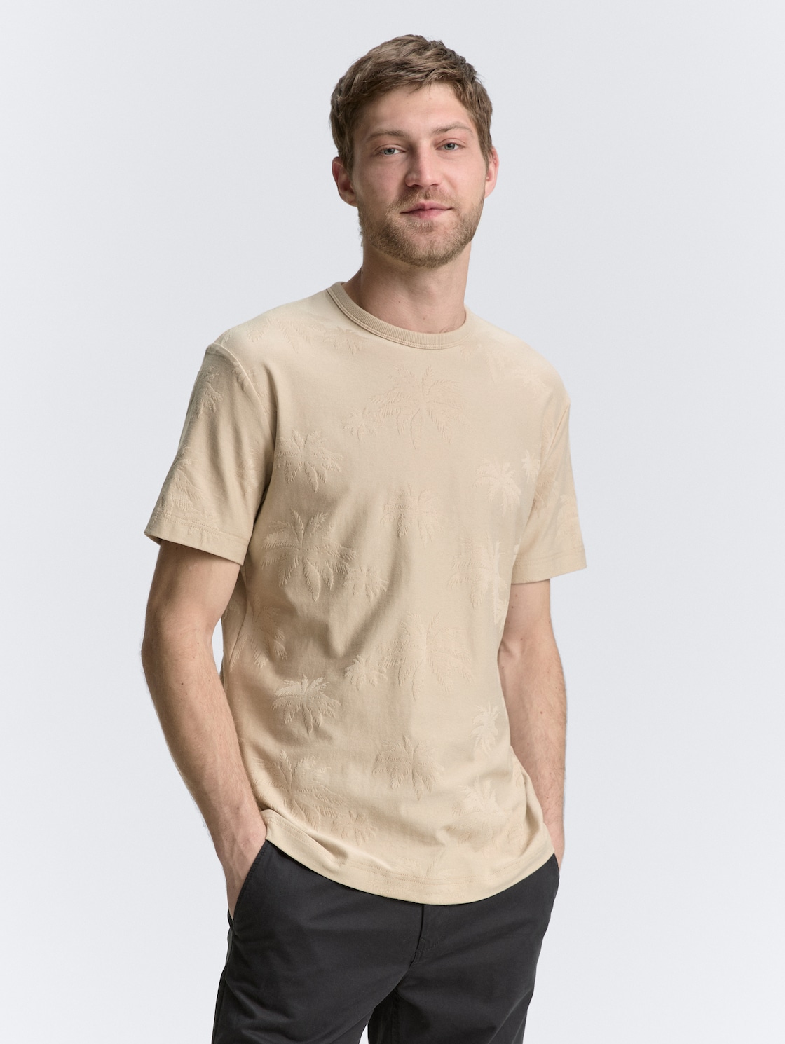 Thumbnail - TOM TAILOR Herren Jacquard T-Shirt mit Palmen-Motiv, braun, Palmenprint, Gr. S
