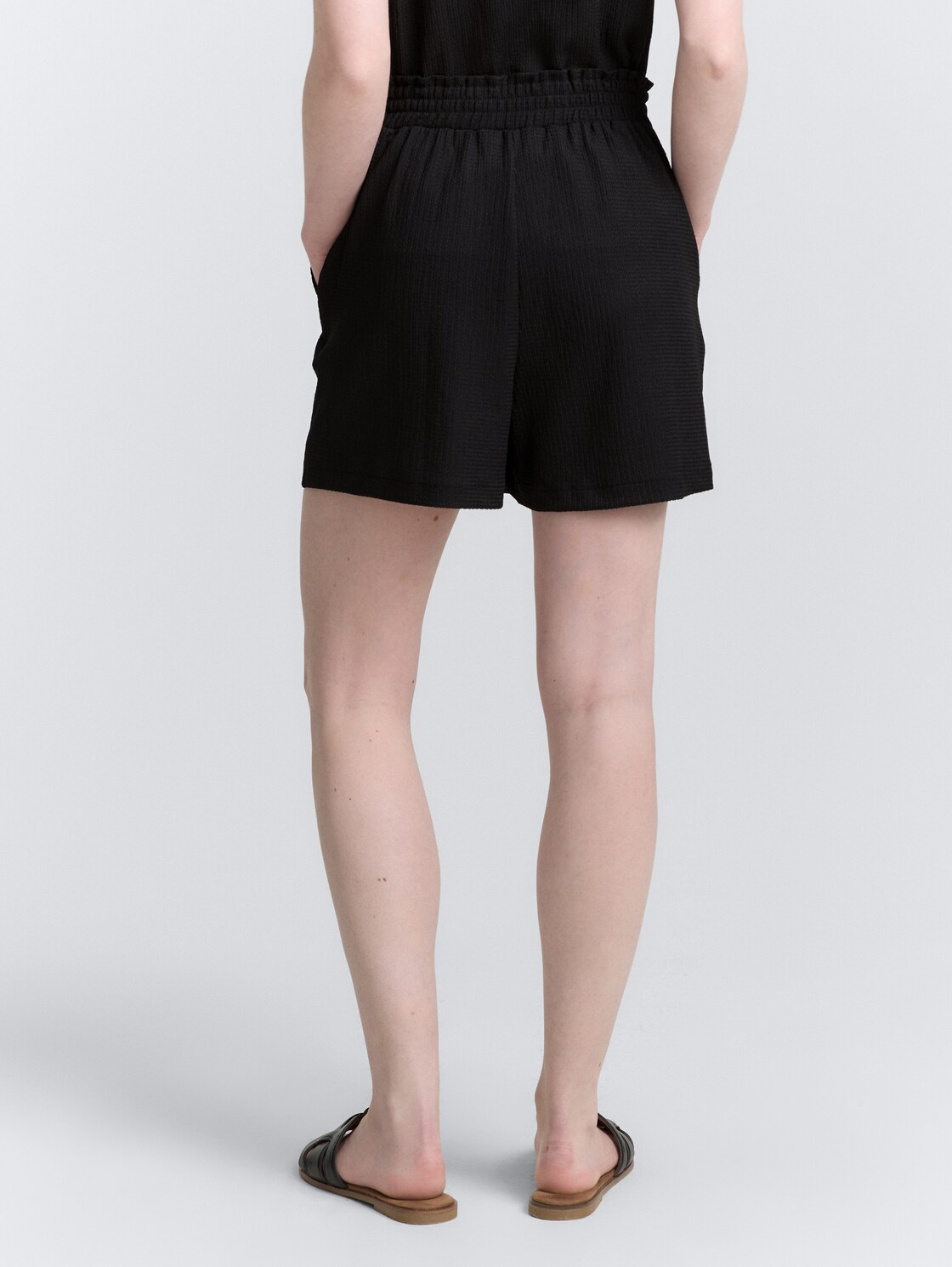 Thumbnail - TOM TAILOR DENIM Damen Relaxed Jacquard Shorts, schwarz, Uni, Gr. L