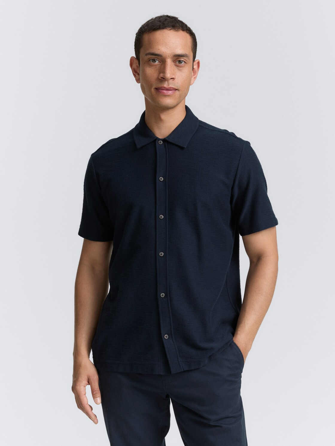 Thumbnail - TOM TAILOR Herren Regular Fit Kurzarmhemd aus Jersey, blau, Uni, Gr. XXL