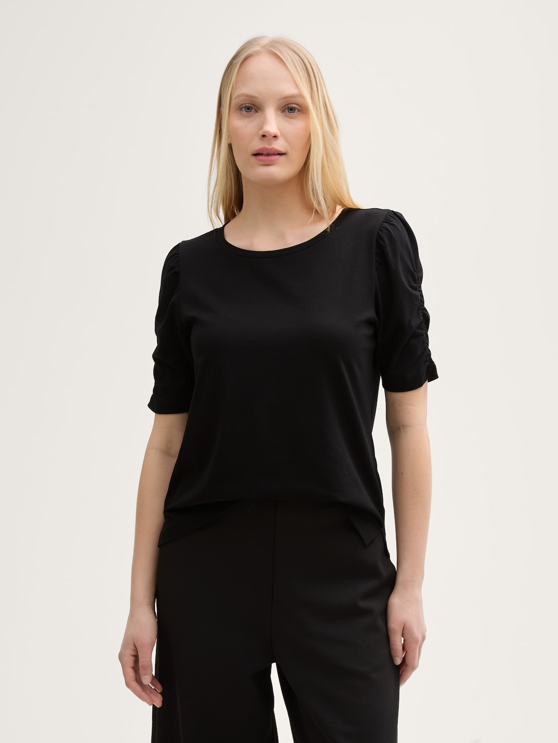 Thumbnail - TOM TAILOR Damen T-Shirt mit Raffärmeln, schwarz, Uni, Gr. S