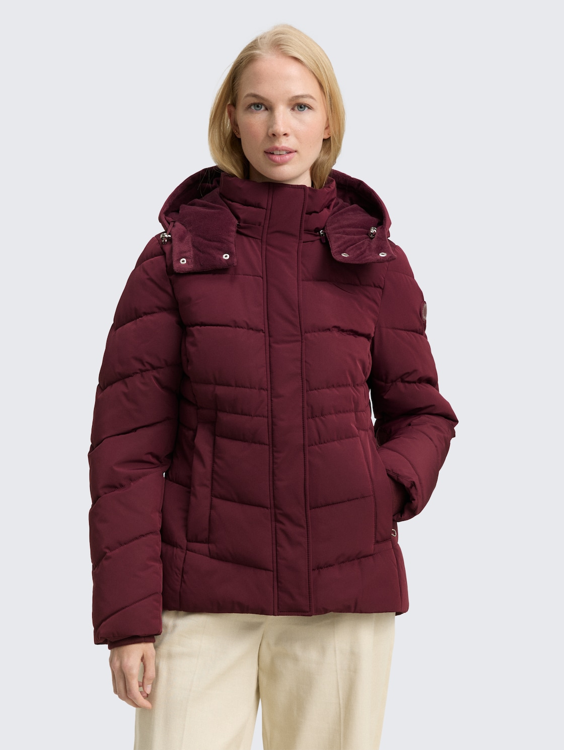 Thumbnail - TOM TAILOR Damen Puffer-Jacke mit abnehmbarer Kapuze, rot, Uni, Gr. S