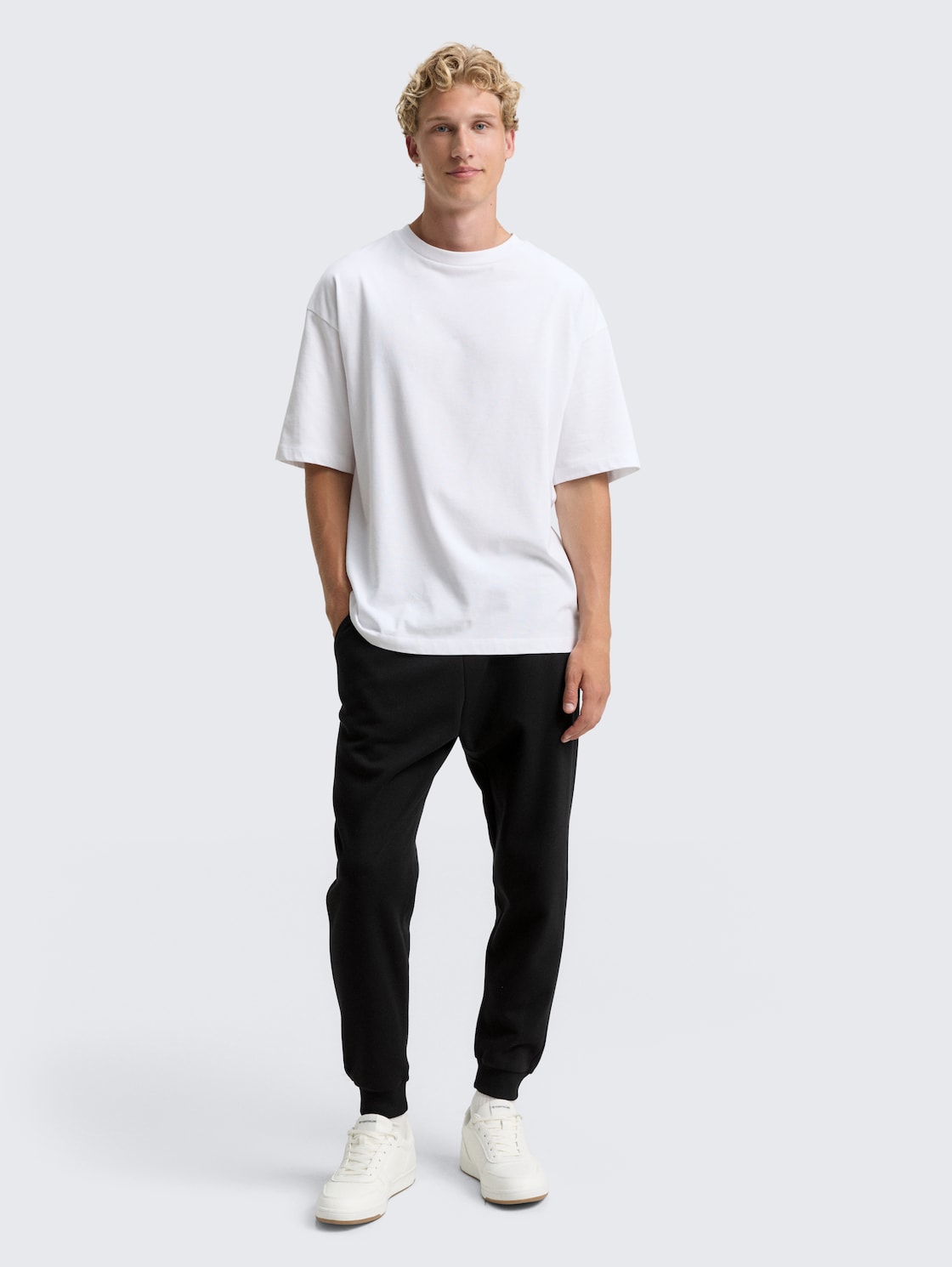 Thumbnail - TOM TAILOR DENIM Herren Jogginghose mit Kordelzug, schwarz, Uni, Gr. XS