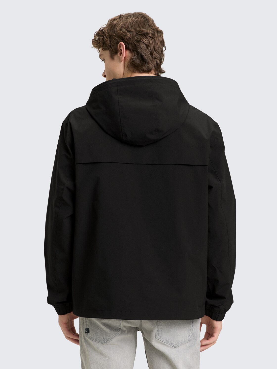 Thumbnail - TOM TAILOR DENIM Herren Relaxed Fit Windbreaker Jacke aus wasserabweisendem Material, schwarz, Uni, Gr. M