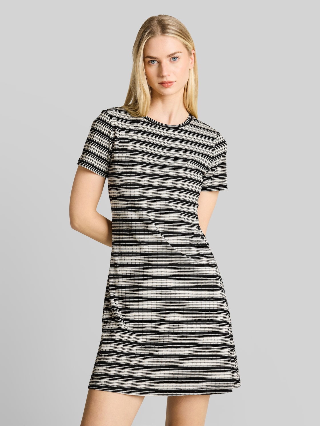  Tom Tailor Denim Damen Fitted Mini-kleid Mit Streifenmuster, Schwarz, Gestreift, Gr. Xl 