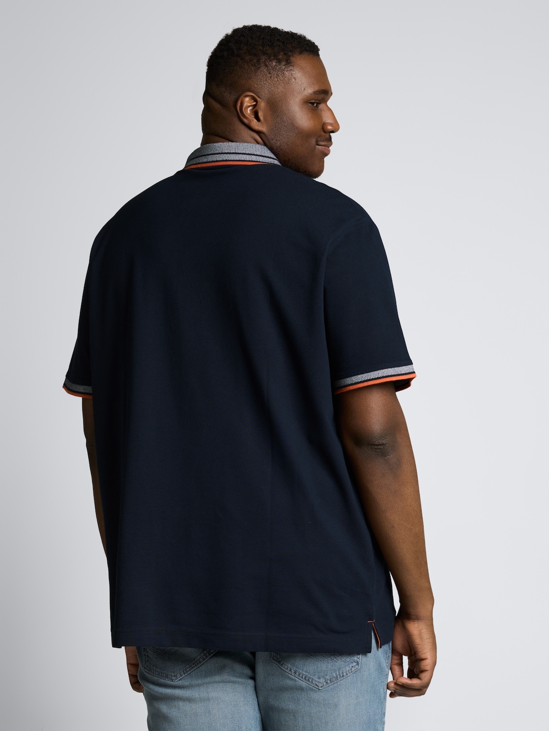 Thumbnail - TOM TAILOR Herren Plus Size - Piqué Poloshirt mit Logo-Print, blau, Uni, Gr. 4XL