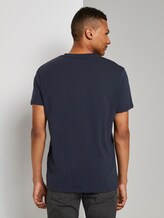 T-Shirt mit V-Ausschnitt - Männer - Sky Captain Blue T-Shirt mit V-Ausschnitt - Männer - Sky Captain Blue - 2 - TOM TAILOR Denim