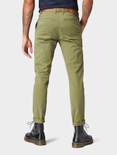 Chino Hose mit Gürtel - Männer - Cedar Green Chino Hose mit Gürtel - Männer - Cedar Green - 2 - TOM TAILOR Denim