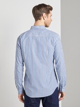 Gemustertes Hemd - Männer - blue shades stripe Gemustertes Hemd - Männer - blue shades stripe - 2 - TOM TAILOR