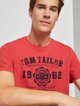 T-Shirt mit Logo-Print - Männer - Plain Red T-Shirt mit Logo-Print - Männer - Plain Red - 9 - TOM TAILOR