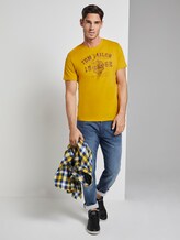 T-Shirt mit Logo-Print - Männer - golden nugget T-Shirt mit Logo-Print - Männer - golden nugget - 3 - TOM TAILOR