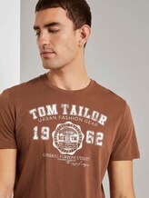 T-Shirt mit Logo-Print - Männer - brown oak T-Shirt mit Logo-Print - Männer - brown oak - 9 - TOM TAILOR