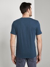 T-shirt with print - Men - Dark Petrol Blue Fine Stripe T-shirt with print - Men - Dark Petrol Blue Fine Stripe - 2 - TOM TAILOR