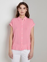 Kurzärmlige Bluse mit Kent-Kragen - Frauen - pink offwhite stripes Kurzärmlige Bluse mit Kent-Kragen - Frauen - pink offwhite stripes - 1 - TOM TAILOR