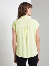 Kurzärmlige Bluse mit Kent-Kragen - Frauen - yellow white vertical stripe Kurzärmlige Bluse mit Kent-Kragen - Frauen - yellow white vertical stripe - 2 - TOM TAILOR