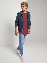 T-Shirt mit Logo-Stickerei - Männer - Deep Burgundy Melange T-Shirt mit Logo-Stickerei - Männer - Deep Burgundy Melange - 3 - TOM TAILOR Denim