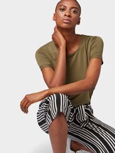 T-Shirt mit Schnürung - Frauen - Dry Greyish Olive T-Shirt mit Schnürung - Frauen - Dry Greyish Olive - 5 - TOM TAILOR