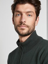 Strickjacke mit Stehkragen - Männer - wood lake green Strickjacke mit Stehkragen - Männer - wood lake green - 9 - TOM TAILOR