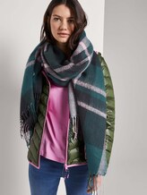 Checked shawl with fringes - Women - green herringbone check Checked shawl with fringes - Women - green herringbone check - 5 - TOM TAILOR Denim