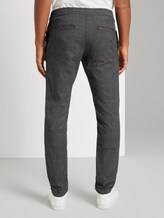 Jogginghose Cropped mit Musterung - Männer - grey small check Jogginghose Cropped mit Musterung - Männer - grey small check - 2 - TOM TAILOR Denim