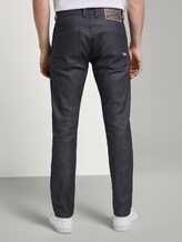 Josh Regular Slim Jeans - Men - Clean Raw Blue Denim Josh Regular Slim Jeans - Men - Clean Raw Blue Denim - 2 - TOM TAILOR