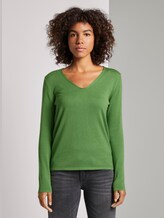 Jumper with V-neckline - Women - sundried turf green Jumper with V-neckline - Women - sundried turf green - 1 - TOM TAILOR