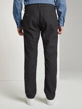 Travis Slim Chino - Männer - dark yarn dye structure Travis Slim Chino - Männer - dark yarn dye structure - 2 - TOM TAILOR