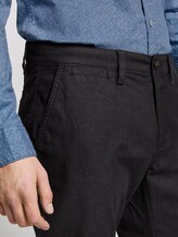 Travis Slim Chino - Männer - dark yarn dye structure Travis Slim Chino - Männer - dark yarn dye structure - 9 - TOM TAILOR