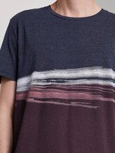 T-shirt with divided colour print - Men - Deep Burgundy Red T-shirt with divided colour print - Men - Deep Burgundy Red - 9 - TOM TAILOR Denim