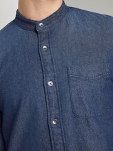 Denim shirt with chest pocket - Men - Rinsed Blue Denim Denim shirt with chest pocket - Men - Rinsed Blue Denim - 10 - TOM TAILOR Denim