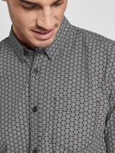 Hemd mit Allover-Print - Männer - black cubes design Hemd mit Allover-Print - Männer - black cubes design - 9 - TOM TAILOR
