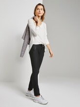 Blusenshirt mit V-Ausschnitt - Frauen - Whisper White Blusenshirt mit V-Ausschnitt - Frauen - Whisper White - 3 - TOM TAILOR
