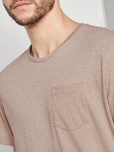 Gestreiftes T-Shirt mit Brusttasche - Männer - sandy mocktwist stripe Gestreiftes T-Shirt mit Brusttasche - Männer - sandy mocktwist stripe - 9 - TOM TAILOR