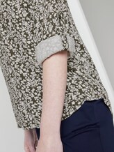Bluse mit Blumenmuster - Frauen - khaki offwhite floral design Bluse mit Blumenmuster - Frauen - khaki offwhite floral design - 10 - TOM TAILOR